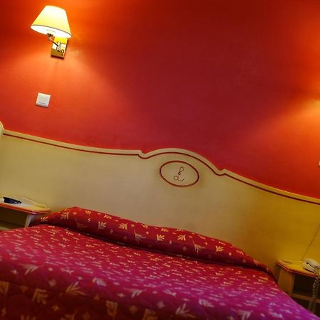 Logis Hotel & Restaurant L'Etape Bouc Bel Air - Gardanne エクステリア 写真