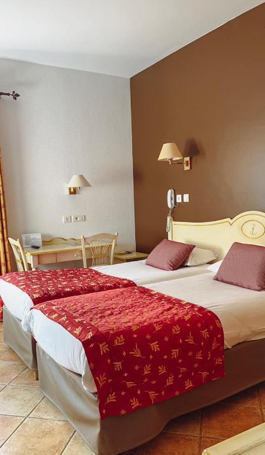 Logis Hotel & Restaurant L'Etape Bouc Bel Air - Gardanne エクステリア 写真
